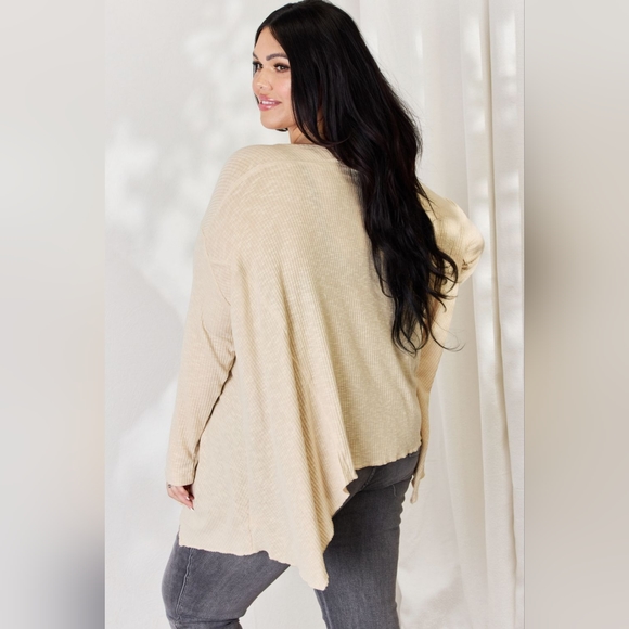 HEYSON Full Size Oversized Sharkbite Hem Top Plus Size Available - Picture 2 of 10